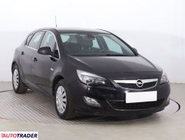 Opel Astra 2011 1.4 118 KM