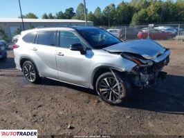 Toyota Highlander - zobacz ofertę
