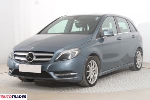 Mercedes B-klasa 2014 1.8 134 KM