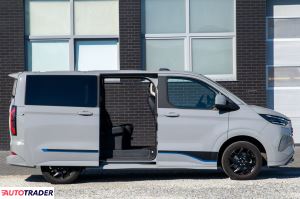 Ford Tourneo Custom 2025 2.5 233 KM
