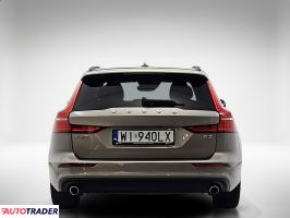 Volvo V60 2022 2.0 163 KM