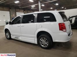 Dodge Grand Caravan 2019 3