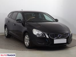 Volvo V60 2011 2.0 160 KM