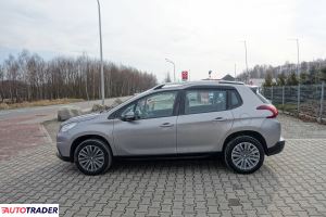 Peugeot 2008 2016 1.2 82 KM