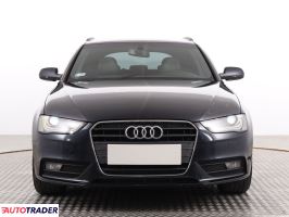 Audi A4 2014 2.0 140 KM