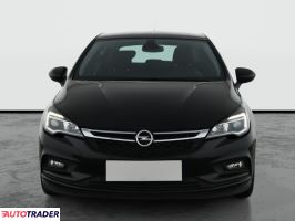 Opel Astra 2018 1.4 123 KM