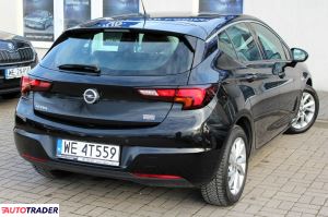 Opel Astra 2021 1.2 145 KM