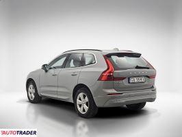 Volvo XC60 2024 2.0 197 KM