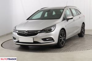Opel Astra 2017 1.4 123 KM