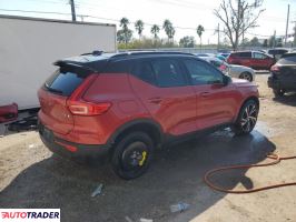 Volvo XC40 2022 2