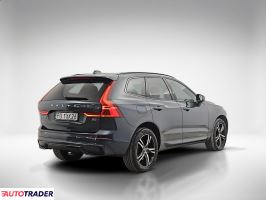 Volvo XC60 2022 2.0 235 KM
