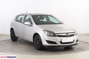 Opel Astra 2012 1.6 113 KM