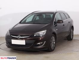 Opel Astra 2014 1.4 118 KM