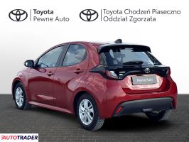 Toyota Yaris 2025 1.5 92 KM