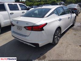Nissan Altima 2021 2