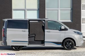 Ford Tourneo Custom 2025 2.5 233 KM