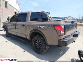 Nissan Titan 2021 5