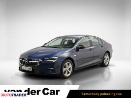 Opel Insignia 2022 1.6 200 KM