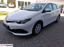 Toyota Auris 2018 1.4 90 KM Toyota Auris 2018 1.4 90 KM