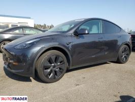 Tesla Model Y 2024 Tesla Model Y 2024
