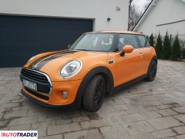 Mini One 2016 1.2 102 KM