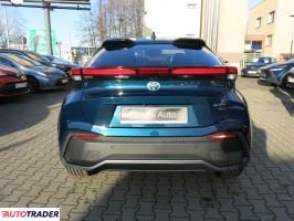 Toyota C-HR 2023 1.8 140 KM