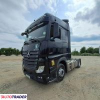 Mercedes actros