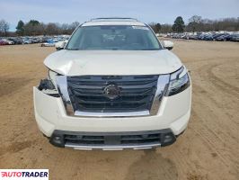 Nissan Pathfinder 2023 3