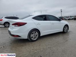 Hyundai Elantra 2019 2