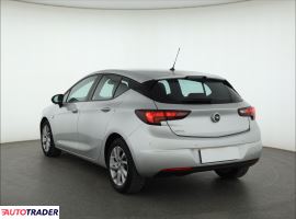 Opel Astra 2019 1.2 108 KM