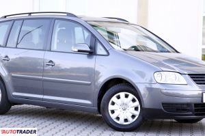 Volkswagen Touran 2004 1.6 115 KM Volkswagen Touran 2004 1.6 115 KM