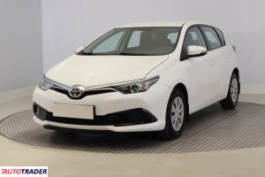 Toyota Auris 2015 1.3 97 KM