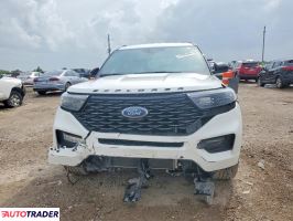 Ford Explorer 2022 2