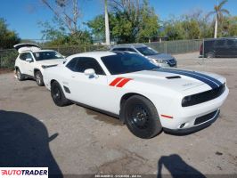 Dodge Challenger 2021 3
