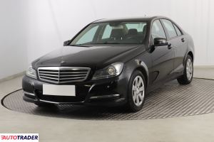 Mercedes C-klasa 2012 1.8 181 KM