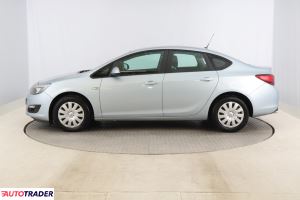 Opel Astra 2018 1.4 138 KM