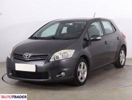 Toyota Auris 2010 1.6 130 KM