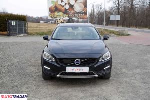 Volvo V60 Cross Country 2017 2.0 190 KM