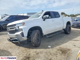 Chevrolet Silverado 2020 3
