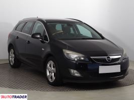 Opel Astra - zobacz ofertę