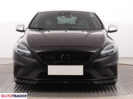 Volvo V40 2018 2.0 147 KM