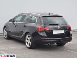 Opel Astra 2011 1.6 177 KM