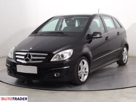 Mercedes B-klasa 2009 2.0 107 KM
