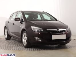 Opel Astra - zobacz ofertę