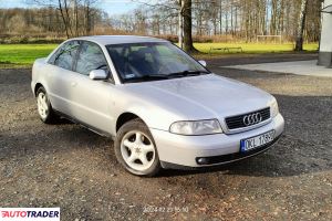 Audi A4 2000 1.8 125 KM