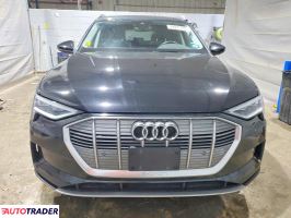 Audi E-tron 2021