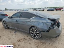 Nissan Altima 2021 2