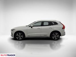 Volvo XC60 2022 2.0 250 KM