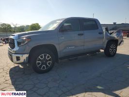 Toyota Tundra - zobacz ofertę