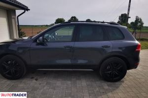 Volkswagen Touareg 2011 3.0 245 KM